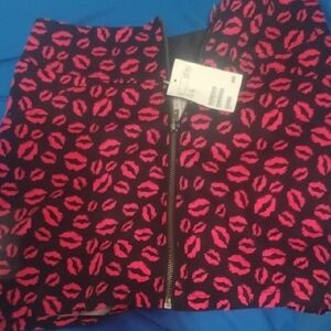 H&M Black Skirt with Pink Lip Design